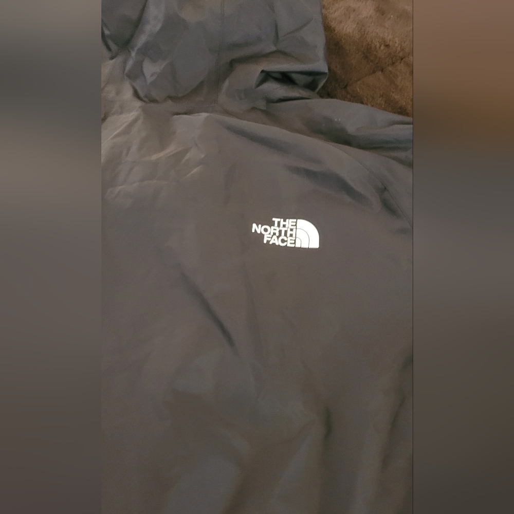 The North Face Men's Black Jacket - Picture 6 of 8